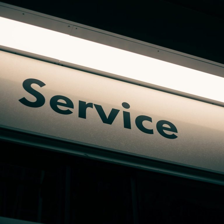 Le sens du service humain
